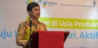 Usia Harapan Hidup Penduduk Indonesia Semakin Pendek, Dulu 71 Tahun Kini Hanya 62 Tahun Prof. Dante pada pembukaan seminar kesehatan usia produktif dan Lansia dalam rangka Hari Kesehatan Nasional ke-58, Senin (7/11). F,kemkes