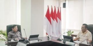 Tindak Lanjut Pengaspalan Jalan Lintas Barat Dapat Lampu Hijau dari Pemerintah Pusat Gubernur Kepulauan Riau H. Ansar Ahmad menemui Menteri Perencanaan Pembangunan Nasional (PPN) Republik Indonesia/Badan Perencanaan Pembangunan Nasional (Bappenas) Suharso Manoarfa, di Jakarta Senin (19/12) F,Diskominfo Kepri