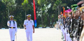 Wakili Kasal, Wakasal Resmikan Relokasi Mako Koarmada I di Tanjung Pinang Wakil Kepala Staf Angkatan Laut (Wakasal) Laksamana Madya TNI, Ahmadi Heri Purwono mewakili Kepala Staf Angkatan Laut (Kasal) Laksamana TNI Yudo Margono memimpin Upacara Hari Armada Tahun 2022 yang diperingati setiap tanggal 5 Desember F, Lantamal IV