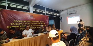 17 Bacalon DPD RI Asal Kepri Lolos Syarat Minimal Dukungan KPU Kepri saat konferensi pers di kantor KPU Kepri, Jumat (30/12) F, BI