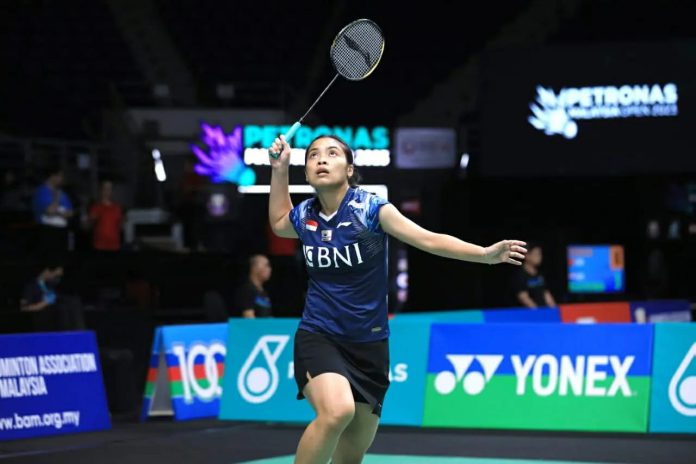 Gregoria Mariska Tunjung kalahkan He Bing Jiao asal China dengan skor 21-11, 21-17 di laga pembuka turnamen bulutangkis Malaysia Terbuka 2023 F,PBSI