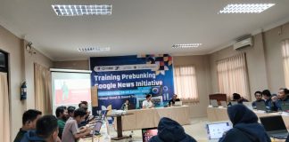 Aji Tanjungpinang Gelar Pre Bunking untuk 25 Jurnalis Tanjungpinang dan Bintan Sebanyak 25 jurnalis Kota Tanjungpinang dan Bintan mengikuti training prebunking yang digelar Aliansi Jurnalis Independen (AJI) Tanjungpinang, Sabtu (28/1) F,AJI Tanjungpinang