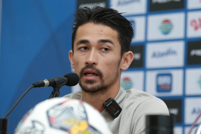 Bek Persis Solo, Gavin Kwan Adsit meminta catatan hasil tak bagus sang lawan tak boleh membuat Persis terlena dan tetap wajib fokus penuh F,LIB