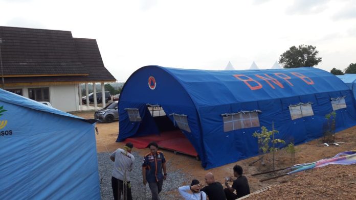 Wali Kota Tanjungpinang, Rahma memerintahkan Dinas Sosial, BPBD, segera melakukan koordinasi kepada pihak-pihak terkait untuk mendirikan dapur umum F, Pemko Tanjungpinang