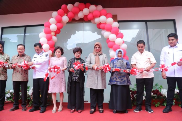 Wali kota Tanjungpinang, Hj. Rahma  hadir dan resmikan penggunaan gedung baru perkumpulan Teo Chew Tanjungpinang di jalan pos kota Tanjungpinang, Rabu (22/02) F,Pemko Tanjungpinang
