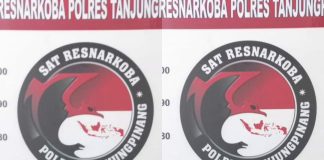 Dua Pelaku Penyalahgunaan Narkoba Ditangkap Sat Resnarkoba Polresta Tanjungpinang Kasat Narkoba Polresta Tanjungpinang Akp Efendi, Senin (13/2) mengatakan dua pelaku tindak pidana penyalahgunaan narkoba ditangkap di dua lokasi berbeda di Tanjungpinang F,Polresta Tanjungpinang