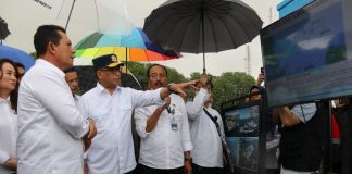 Menhub Soft Launching KMP Bahtera Nusantara 03 Layani Kepri-Kalimantan Menteri Perhubungan (Menhub) RI Budi Karya Sumadi melakukan soft launching pengoperasian KMP Bahtera Nusantara 03 sebagai kapal penyeberangan Ro-Ro baru di Dermaga Penyebrangan Pelabuhan Punggur Kota Batam, Sabtu (4/2) F,Diskominfo Kepri