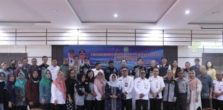 Lewat Musrenbang Kelurahan, Wali Kota Rahma Harap Pembangunan Bisa Dilakukan Tepat Sasaran Musrenbang kelurahan dilaksanakan di Kelurahan Tanjungpinang Kota dan dibuka Wali kota Tanjungpinang, Rahma, Rabu (1/2) F,Pemko Tanjungpinang