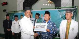 Wali Kota Batam H Muhammad Rudi (HMR), Memuliakan Tokoh Agama dan Mendukung Peran Mereka Dengan Membantu Berikan Insentif Wali Kota Batam H Muhammad Rudi (HMR) cairkan Insentif 544 Tokoh Agama se-Kecamatan Seibeduk F,Pemko Batam