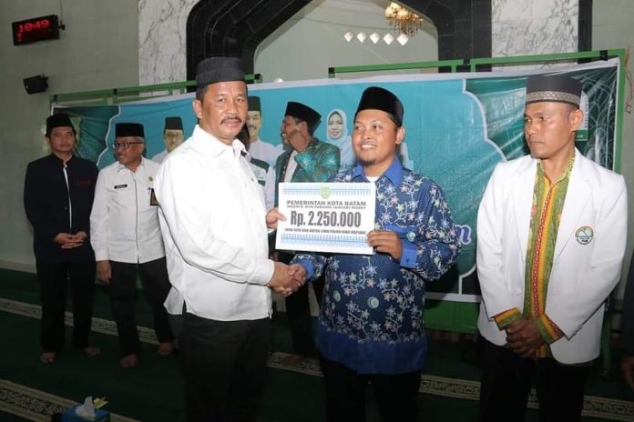 Wali Kota Batam H Muhammad Rudi (HMR) cairkan Insentif 544 Tokoh Agama se-Kecamatan Seibeduk F,Pemko Batam