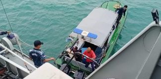 KRI Sigalu-857 Selamatkan Kapal Perikanan Malaysia yang Terombang Ambing di Lautan Kepri KRI Sigalu-857 dengan komandan Mayor Laut (P) Adhi Yuda Nugraha yang sedang melaksanakan Operasi Garda Indosin-23 dibawah Kendali Operasi Gugus Tempur Laut Koarmada I (Guspurla I) dengan sektor operasi sekitar Kepulauan Riau berhasil menyelamatkan Kapal perikanan Malaysia terombang ambing di perairan timur laut Pulau Cula Kepri, Rabu (1 Maret ) F, TNI AL
