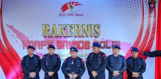 Gelar Rakernis, Korps Brimob Disiapkan Amankan Agenda Nasional Hingga Internasional Kapolri Jenderal Listyo Sigit Prabowo membuka langsung Rapat Kerja Teknis (Rakernis) Korps Brigade Mobile (Korbrimob) Polri di Gedung Akpol, Semarang, Jawa Tengah (Jateng), Senin, 13 Januari 2023 F, Polri