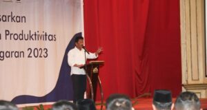 Buka Pelatihan Tenaga Kerja, Wali Kota Rudi Beri Semangat untuk Para Peserta Wali Kota Batam Muhammad Rudi membuka kegiatan pelatihan berdasarkan unit kompetensi dan pengukuran produktivitas tingkat Kota Batam Tahun Anggaran 2023, Jumat (5/5) F,Pemko Batam