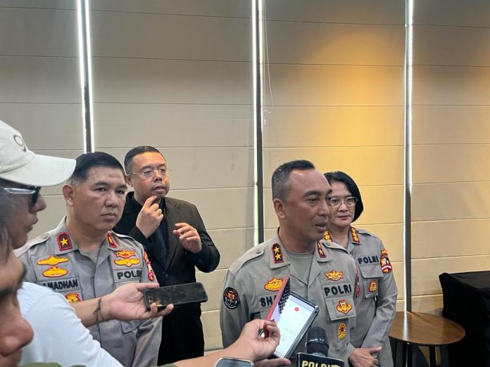 Kepala Divisi Humas Polri Irjen Sandi Nugroho memerintahkan jajarannya untuk tak melakukan penindakan pelanggaran lalu lintas secara stasioner atau razia, Jumat, (19/5) F,Humas Polri
