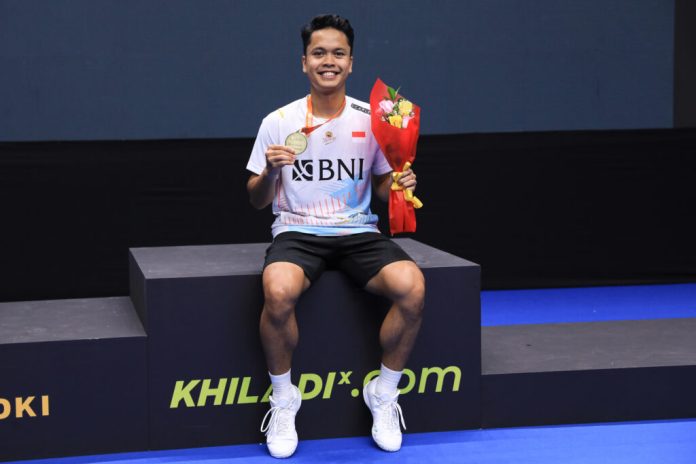 Anthony Sinisuka Ginting keluar sebagai juara tunggal putra Badminton Asia Champions 2023 setelah mengalahkan tunggal putra Singapura Loh Kean Yew dengan skor 21-12, 21-8, Minggu (30/4) F,PBSI