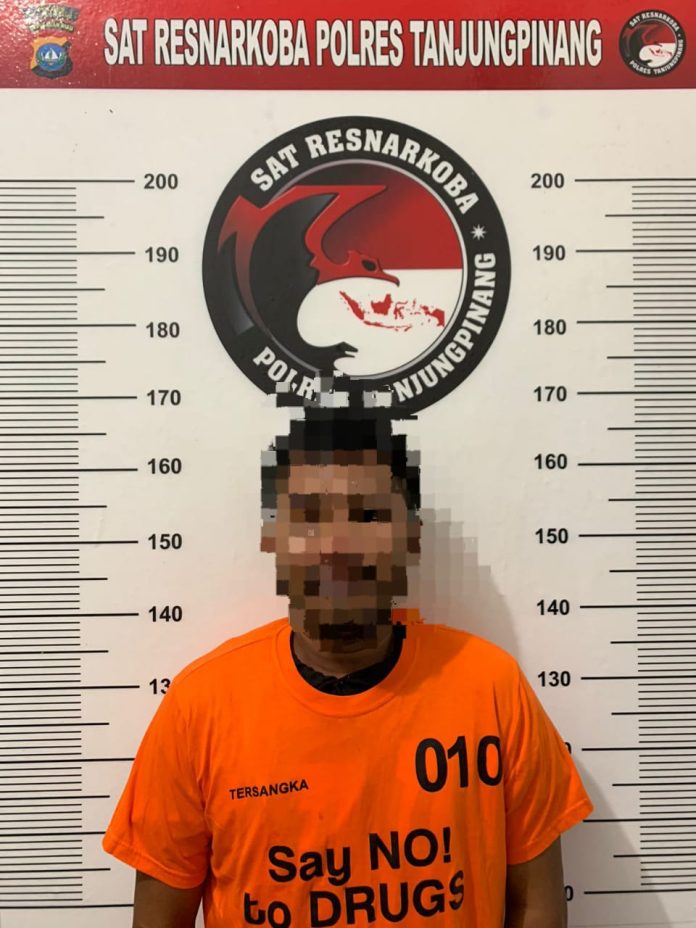 Polresta Tanjungpinang menangkap pelaku kasus narkoba di Jalan Kuantan Putri Ledang 11 Kelurahan Melayu Kota Piring Kecamatan Tanjungpinang Timur, Selasa (09/05) F,Polresta Tanjungpinang