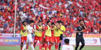 Tanding dengan 10 Pemain, Timnas Sepakbola Indonesia Berhasil Kalahkan Vietnam 3-2 Timnas sepakbola Indonesia berhasil lolos ke babak Final SEA Games 2023 Kamboja setelah dalam laga semifinal mengalahkan Timnas Vietnam dengan skor 3-2 yang berlangsung di National Olympic Stadium Phnom Penh Kamboja, Sabtu (13/5) F,PSSI