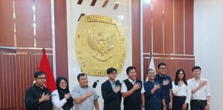 KPU Sambut Baik AMSI Kerja Sama Cek Fakta Pemilu 2024 di Seluruh Indonesia Anggota KPU August Mellaz menerima audiensi Pengurus Nasional Asosiasi Media Siber Indonesia (AMSI) di gedung KPU, Jalan Imam Bonjol Jakarta, Kamis 15 Juni 2023 F,AMSI