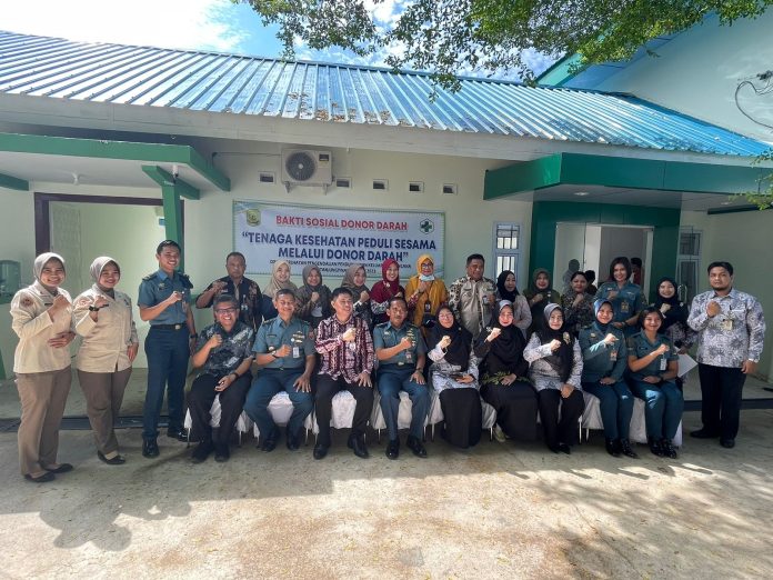 Dinas Kesehatan, Pengendalian Penduduk dan Keluarga Berencana Kota Tanjungpinang, menggelar aksi donor darah di Puskesmas Tanjungpinang Barat, Kamis (8/6) F,Diskominfo Tanjungpinang