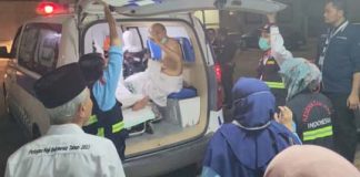 Hingga Minggu 18 Juni KKHI telah Evakuasi 63 jemaah haji sakit ke Makkah Rangkaian terakhir dari evakuasi jemaah haji sakit telah diberangkatkan pada Sabtu (17/6) dari Klinik Kesehatan Haji Indonesia (KKHI) Madinah dan tiba di KKHI Makkah Minggu (18/6) pukul 05.38 WAS f,kemkes