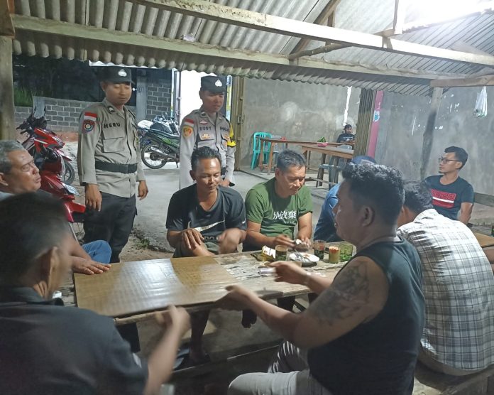 Polres Bintan beserta Polsek jajaran melaksanakan patroli di daerah yang di anggap rawan kriminalitas, Jumat malam (2/6) F, Polres Bintan