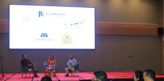 Kapal Penyedot Sampah akan ada di Kabupaten Samosir Bupati Samosir Vandiko T. Gultom, menggelar diskuis bersama Marianna Resort & Convention Tuktuk dan NGO Sea Cleaner asal Perancis di Grand Ballroom Marianna Resort & Convention, Tuktuk Siadong, Kecamatan Simanindo, Kabupaten Samosir, Jumat (9/6). F,Diskominfo Samosir