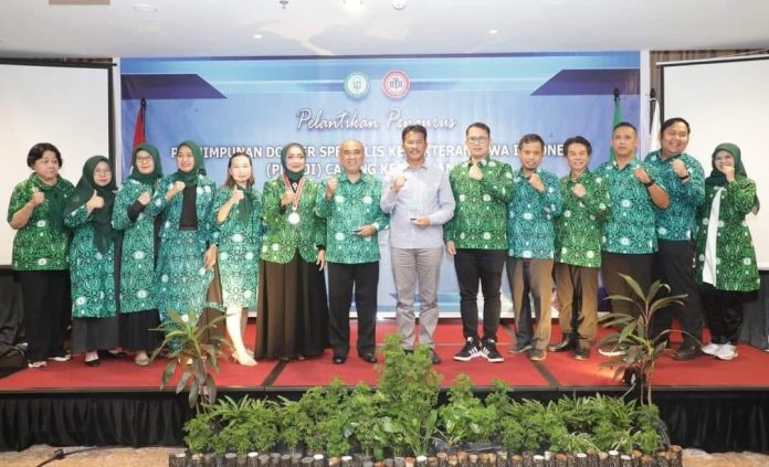 Wali Kota Batam/Kepala Badan Pengusahaan Batam H Muhammad Rudi (HMR) menghadiri pelantikan PDSKJI Cabang Kepri, Periode 2022-2025 di Ruang Meeting Hotel Santika, Batamcenter, Sabtu (15/7) f,Pemko Batam