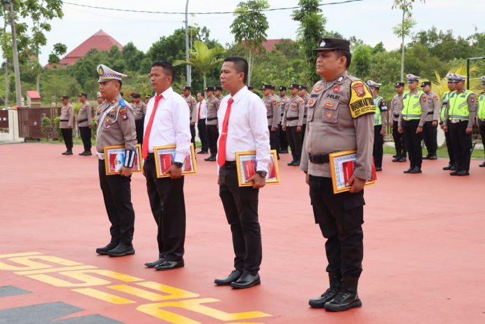 Empat personel terpilih sebagai Polisi teladan periode bulan Mei dan Juni 2023 yaitu IPTU Jul Ilham, IPDA Eduart Lamhot Manik, AIPTU Jhon Frengky Damanik, dan BRIGPOL Yorendy Kurnia Saputra Siregar f,Polres Bintan