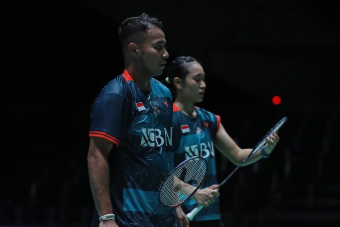Rehan Naufal Kusharjanto/Lisa Ayu Kusumawati vs Tang Chun Man/Tse Ying Suet (Hong Kong) 15-21, 14-21 f,PBSI