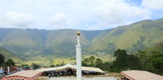Tugu Limbong Mulana di Sianjur Mulamula Diresmikan Peresmian Tugu Limbong Mulana disambut dengan Tarian Batak di Huta Limbong Desa Sarimarrihit Kecamatan Sianjur Mulamula, Kamis (06/07) f,Diskominfo Samosir