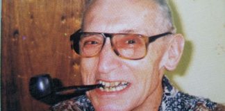 Gereja Katolik Kristus Raja Tanjungpinang : Seperempat Abad Menemani Umat (Bagian-4) Pastor Henry Yoseph Jourdain: Penggagas Berdirinya Gereja Kristus Raja. Pastor Henry dilahirkan di Quentin, Prancis, pada 4 Mei 1928. Ia anak kelima dari tujuh bersaudara dan sudah masuk seminari sejak usia 18 tahun F,Gereja Kristus Raja