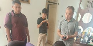 Kapolri Perintahkan Dokkes Polri Fasilitasi Pengobatan Mahasiswa Terjerat Kabel Optik Tim Dokkes dan Polres Jaksel menyambangi kediaman Sultan di Bintaro Rabu pagi ini (3/8) f,Humas Polri