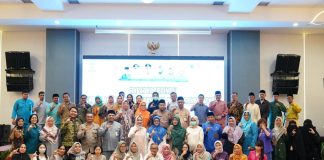 Pemko Batam Gelar Rakor Terkait Masalah Kesehatan Jiwa di Batam Sekretaris Daerah Kota Batam, Jefridin, M.Pd. membuka secara resmi Rapat Koordinasi (Rakor) Tim Pelaksana Kesehatan Jiwa Masyarakat (TPKJM) Kota Batam Tahun 2023, di Hotel Planet Holiday, Kamis (21/9/ f,Pemko Batam