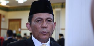 Gubernur Ansar Ajak Masyarakat Sambut Hari Jadi ke-21 Kepri dengan Optimisme Gubernur Kepulauan Riau H. Ansar Ahmad mengatakan pertumbuhan ekonomi yang positif ini menunjukkan bahwa pemerintah provinsi Kepri dan kabupaten/kota di Kepri telah berhasil mengimplementasikan berbagai kebijakan strategis untuk mengatasi dampak pandemi Covid-19, sehingga bisa melalui fase pemulihan menuju fase peningkatan f,diskominfo Kepri