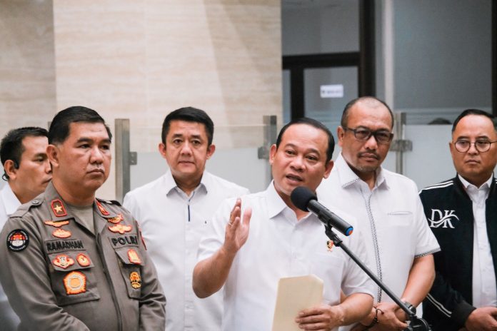 Kasatgas Anti-Mafia Bola Polri Irjen Asep Edi Suheri dalam jumpa pers di Gedung Bareskrim Polri, Jakarta Selatan, Rabu, 27 September 2023 mengatakan dari hasil penyidikan, telah ditetapkan enam orang sebagai tersangka mafia sepak bola di Indonesia f,humas Polri