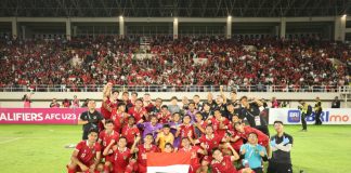 Sejarah Baru Timnas U-23 : Lolos Piala Asia U-23 Tim U-23 merayakan kemenangan atas timnas Turkmenistan membuat Indonesia keluar sebagai juara Grup K sehingga otomatis lolos ke putaran final dalam laga Kualifikasi Piala Asia U-23 Grup K di Stadion Manahan, Surakarta, Jawa Tengah, Selasa (12/9) malam f,pssi