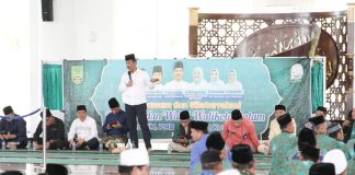 Wali Kota Rudi Pastikan Insentif IPIM, BMGO dan PMB Tetap Dianggarkan di 2024 Rudi ketika hadir dan bertemu langsung dengan tokoh agama dari tiga ormas Islam yakni Ikatan Persaudaraan Imam Masjid (IPIM), Badan Musyawarah Guru Al Qur’an (BMGQ) dan Persatuan Mubaligh Batam (PMB) tingkat Kecamatan Batam Kota, Jumat (6/10) f,Pemko Batam
