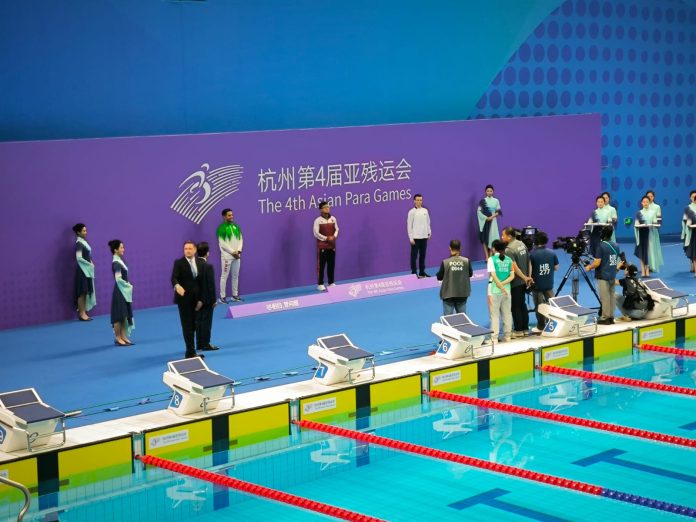 Dalam perlombaan yang diadakan di Hangzhou Olympic Sports Centre Aquatic Sports Arena, Senin (23/10), Rifky masuk finis terdepan dengan catatan waktu 1 menit 03,55 detik f,kemenpora
