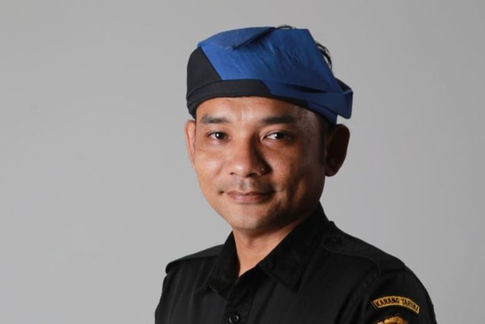 Ketua Karang Taruna Provinsi Kepri, Fachrul Z Ahmad mengatakan band asal Batam, Road Roots akan meramaikan perhelatan festival sumpah pemuda tingkat Provinsi di Tanjungpinang, Sabtu (28/10) f,karang taruna