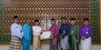 Tanjungpinang Kembali Masuk Nominasi Nasional Cinta Statistik Penjabat Wali Kota Tanjungpinang, Hasan menerima nominasi nasional untuk ketiga kalinya terkait kelurahan/desa Cantik (Cinta Statistik) yang dihelat oleh Badan Pusat Statistik f,Pemko Tanjungpinang