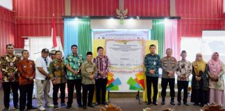 Kecamatan Tanjungpinang Barat Sediakan Area Ramah Disabilitas Sekretaris Camat Tanjungpinang Barat, Jagad Raffany dihadapan Forum RT/RW, Kamis (5/10) menyampaikan saat ini Kecamatan Tanjungpinang Barat telah menyediakan Sarana dan Prasarana untuk memudahkan pelayanan masyarakat terkhusus bagi kelompok Rentan f,Pemko Tanjungpinang