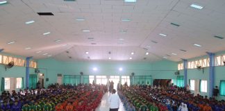 Kunjungi SMKN3 dan SMKN 4, Ansar Mengatakan Kunjungan ke Sekola Beri Motivasi dan Dorongan kepada Siswa Gubernur Ansar Ahmad berkunjung ke SMKN 3 dan SMKN 4 Tanjungpinang, Kamis (02/11) f,diskominfo Kepri