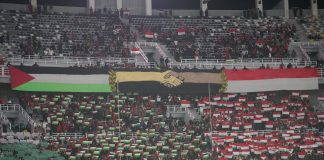 Ketua Umum PSSI, Erick Thohir, Tawarkan Indonesia Sebagai Kandang Palestina Ketua Umum PSSI Erick Thohir secara terbuka menawarkan Indonesia sebagai kandang bagi tim sepakbola Palestina saat mereka memainkan laga kandang dalam kualifikasi Piala Dunia 2026 melawan Australia pada bulan November ini f,pssi