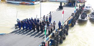Kenang Jasa Pahlawan yang Gugur di Laut, Polda Kepri Gelar Tabur Bunga di Laut Polda Kepri menggelar upacara tabur bunga di Dermaga Ditpolairud Polda Kepulauan Riau, Kamis (23/11) f,Polda Kepri