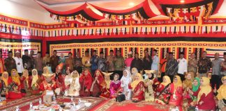 Gubernur Kepulauan Riau, H. Ansar Ahmad, Silaturahmi dengan Keluarga Luak Agam di Kota Batam Gubernur Kepulauan Riau (Kepri), H. Ansar Ahmad, menghadiri acara silaturahmi yang hangat dengan Ikatan Keluarga Luak Agam (IKLA) di Kota Batam pada Minggu (5/11) F,diskominfo Kepri