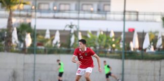 Proses Naturalisasi Justin Hubner Hampir Rampung, Timnas Indonesia Makin Kuat Ketua Umum PSSI, Erick Thohir mengungkapkan proses naturalisasi pemain kelahiran Belanda, Justin Hubner tinggal memasuki tahap akhir. Pemain klub asal Inggris, Wolverhampton Wanderes, kelahiran Belanda, 14 September 2003 itu tinggal menunggu keputusan dari Presiden RI Joko Widodo kemudian pengambilan sumpah menjadi WNI f,pssi