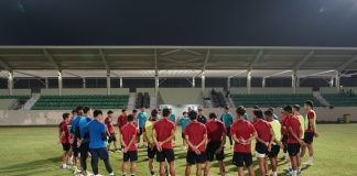 Lima Pemain Timnas yang Berkarir di Luar Negeri Telah ikut Gabung Latihan Timnas Lima pemain terkemuka dari tim Garuda Indonesia, Elkan Baggott, Sandy Walsh, Nadeo Argawinata, Pratama Arhan, dan Adam Alis, telah ikut latihan bersama timnas, Senin (13/11) f,pssi