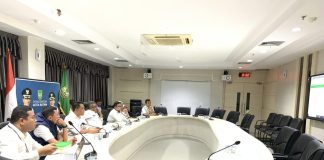 Harga Cabai Melonjak, Pemerintah Pusat Ajak Daerah Gerakkan Menanam Cabai Ketua Tim Pengendalian Inflasi Daerah Kota Batam sekaligus Sekretaris Daerah Kota Batam, jefridin, mengikuti jalannya Rapat Koordinasi (Rakor) Inflasi Daerah Minggu ke-3 Desember 2023, bersama Kementerian Dalam Negeri RI secara virtual f,Pemko Batam