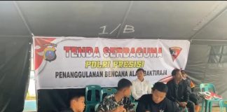Polda Sumut Dirikan Tenda Serba Guna Bantu Anak-Anak Korban Longsor Humbahas Ujian Semester Sat Brimob Polda Sumut mendirikan tenda yang berlokasi di depan Kantor Camat Bakti Raja, Kabupaten Humbahas, bagi korban musibah longsor f, humas Polri