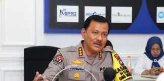 Brigjen. Pol. Drs. Yan Fitri Halimansyah M.H., Jabat Kapolda Kepri Kabidhumas Polda Kepri Kombes. Pol. Zahwani Pandra Arsyad, S.H., M.Si., mengatakan Brigjen. Pol. Drs. Yan Fitri Halimansyah M.H., ditunjuk menjadi Kapolda Kepri menggantikan Irjen. Pol. Drs. Tabana Bangun, M.Si., Jumat (8/12) f, Polda Kepri